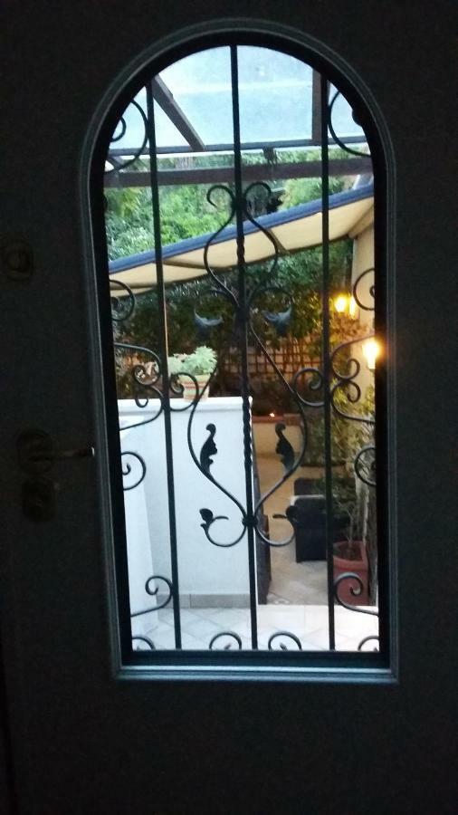 Nice House Near Park And Sea 제노바 외부 사진